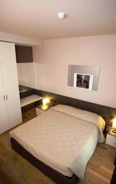 Eq Hotel Travagliato Екстериор снимка